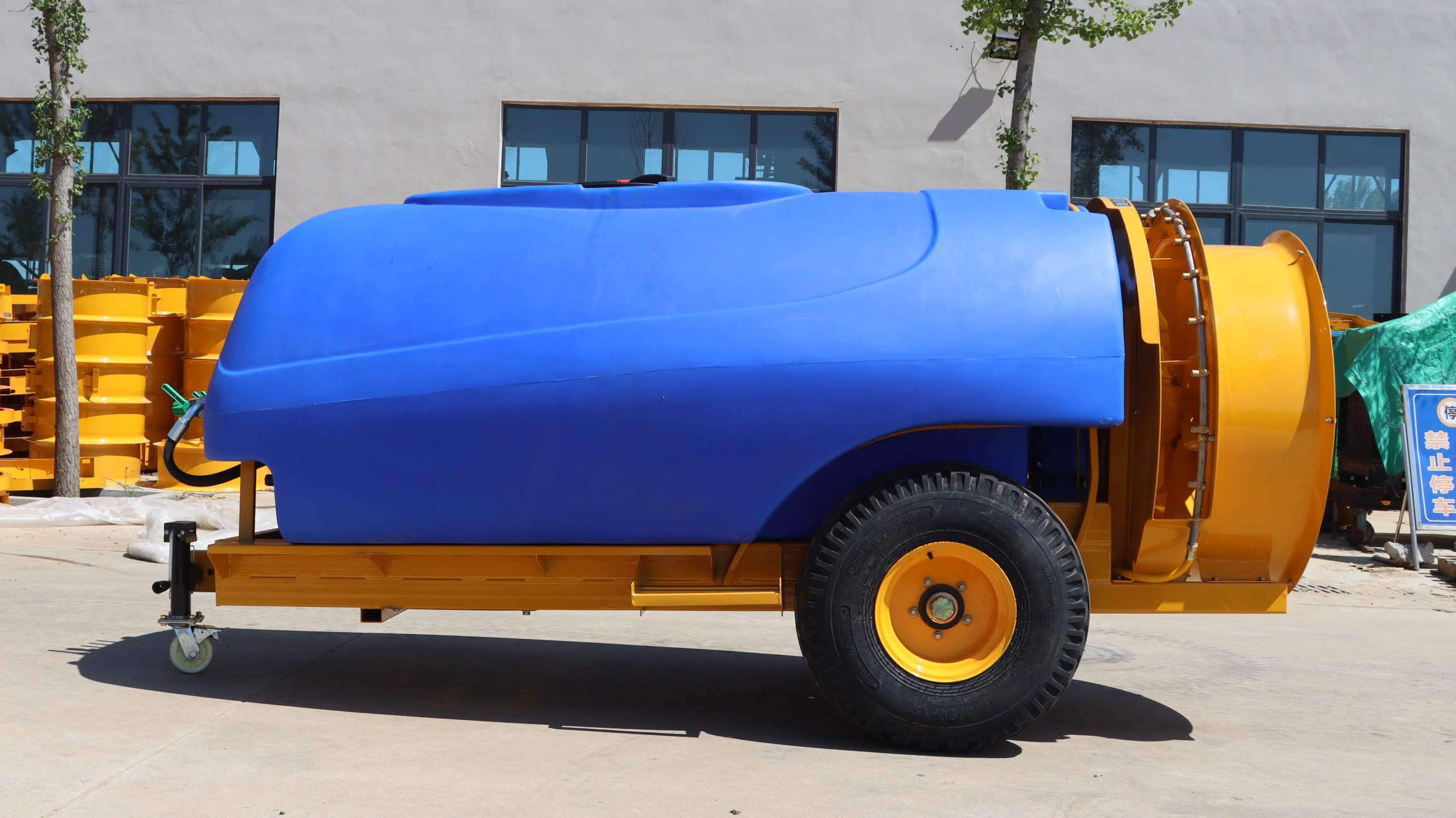 Four-Wheel Tractor Traction Wi - Orchard Sprayer Tractor 评论和价格